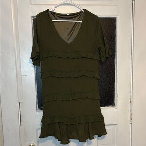 Women’s Olive Green Short Sleeve Ruffle Dress Size Medium